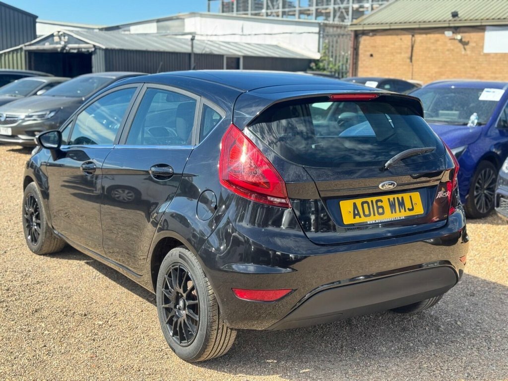 Ford Fiesta Hatchback AO16WMJ Black #4