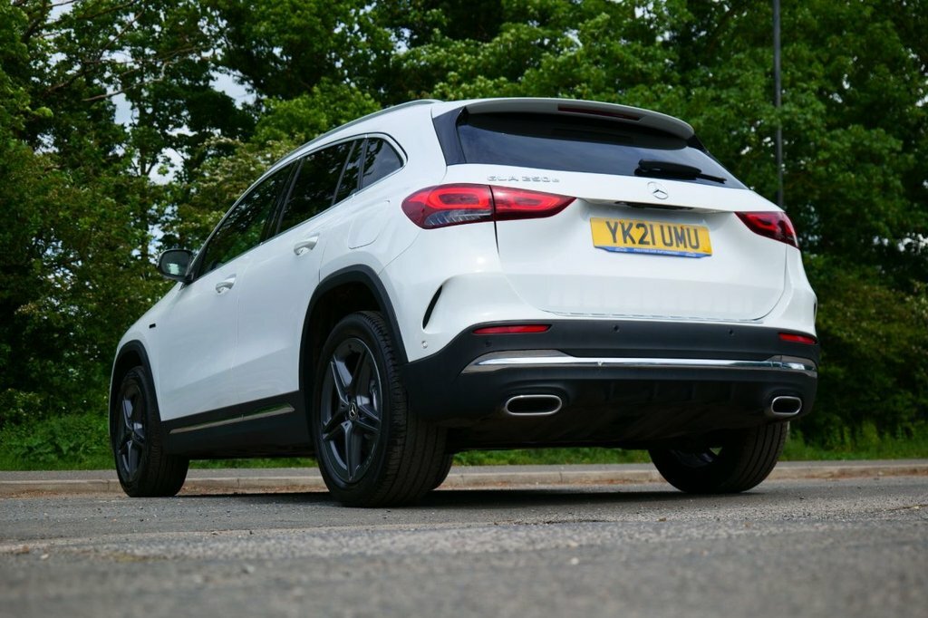 Mercedes-Benz GLA Class 1.3L Exclusive Edition YK21UMU White #6