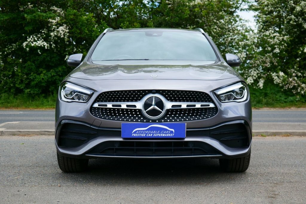Mercedes-Benz GLA Class 1.3L Exclusive Edition GU22VKB Grey #4