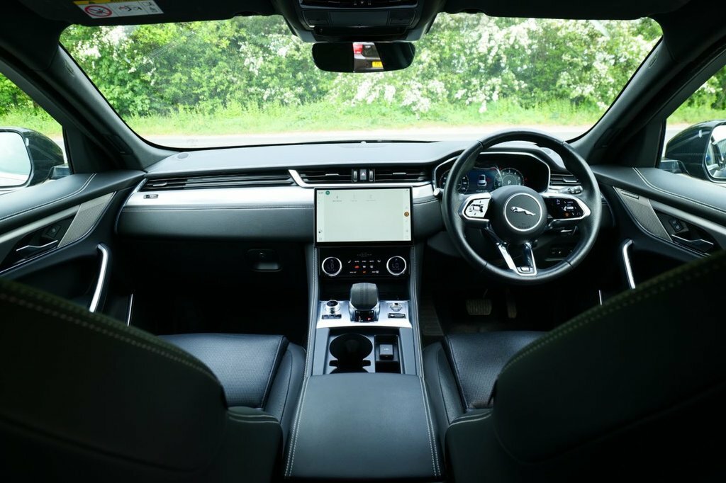 Jaguar F-Pace 2L R-dynamic S MA72LZW Black #3