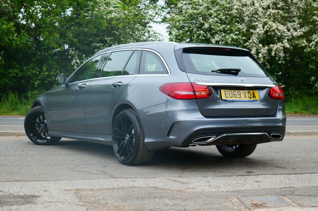 Mercedes-Benz C Class 2L Amg Line EU69XDA Grey #2