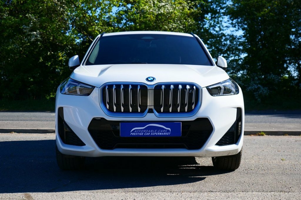 BMW iX1 Suv RY23LFX White #4