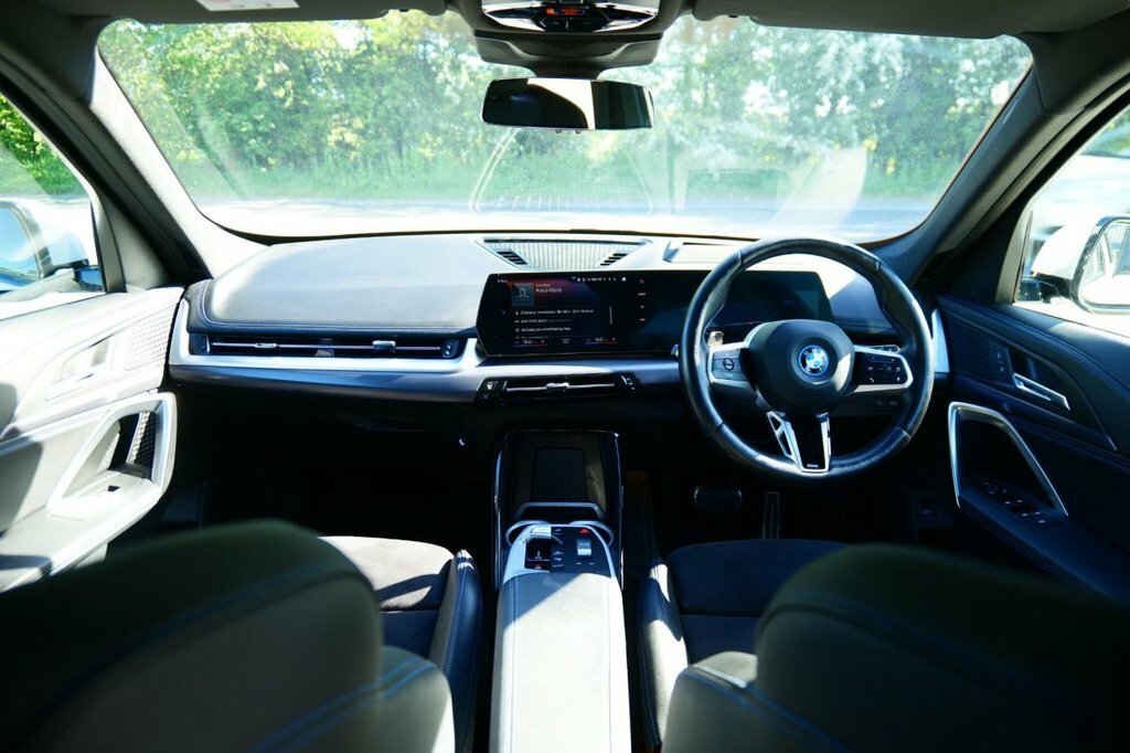 BMW iX1 Suv RY23LFX White #3
