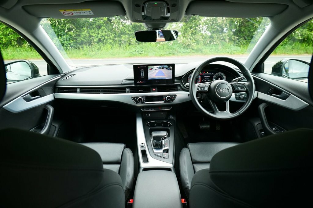 Audi A4 Avant 2L Sport Edition YG22ZGY Grey #3