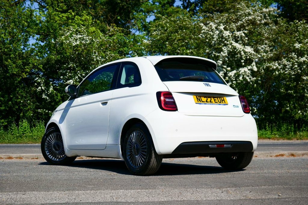 Fiat 500E Hatchback NL22EUH White #2