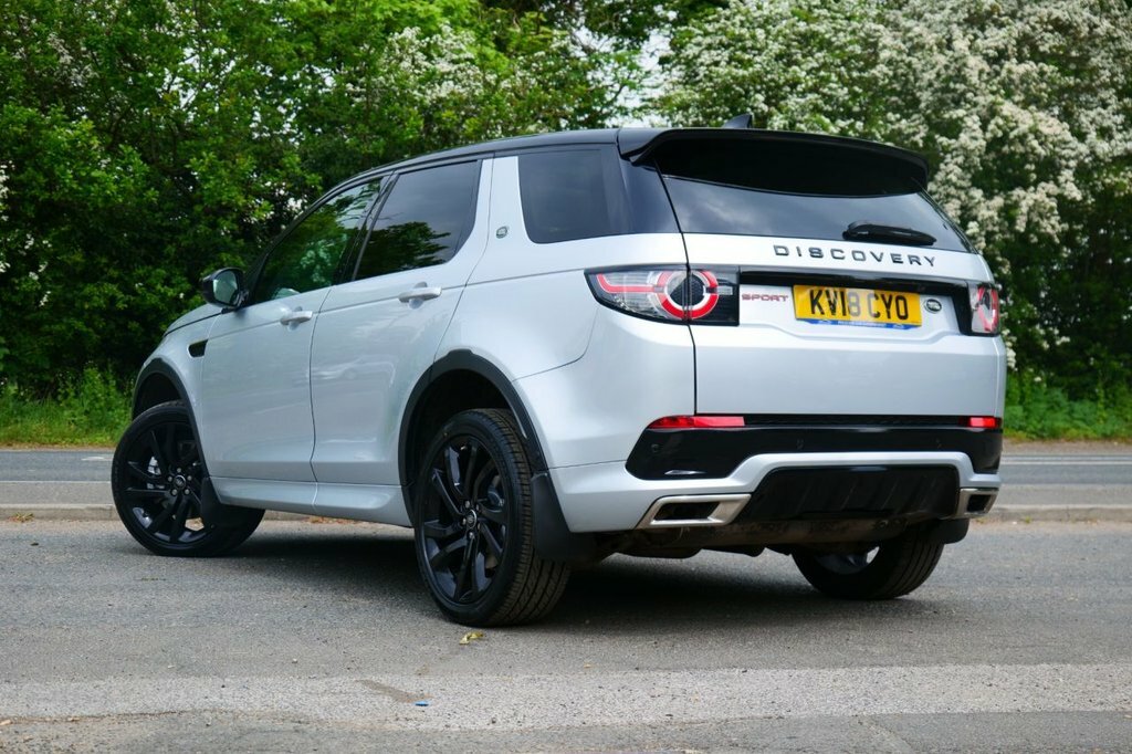 Land Rover Discovery Sport 2L Hse Dynamic Lux KV18CYO Silver #2
