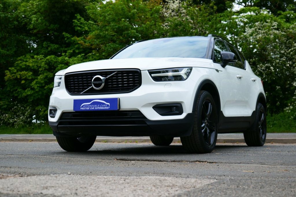 Volvo XC40 2L R-design YS69EKB White #6