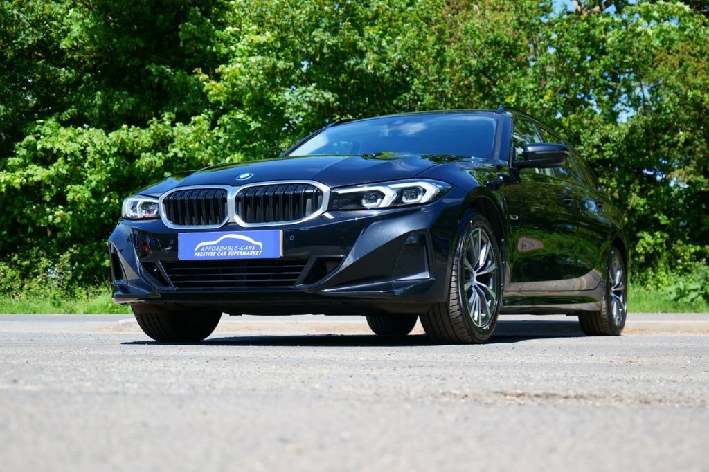 BMW 3 Series 2L Sport RV23XML Black #6