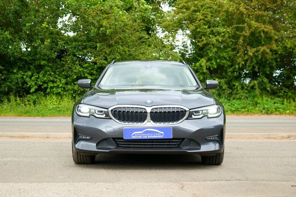 BMW 3 Series 2L Se Pro FP22EGJ Grey #4