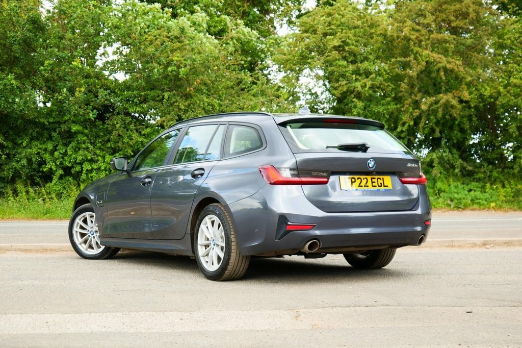 BMW 3 Series 2L Se Pro FP22EGJ Grey #2