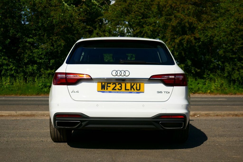 Audi A4 Avant 2L Technik WF23LKU White #5