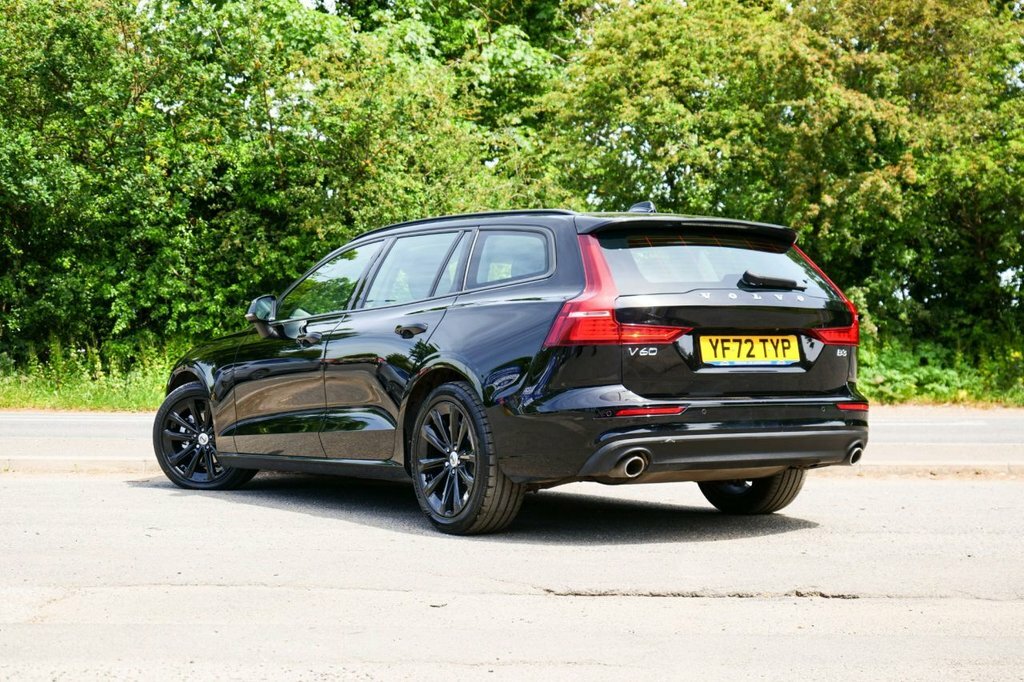 Volvo V60 2L Momentum WF72TYP Black #2