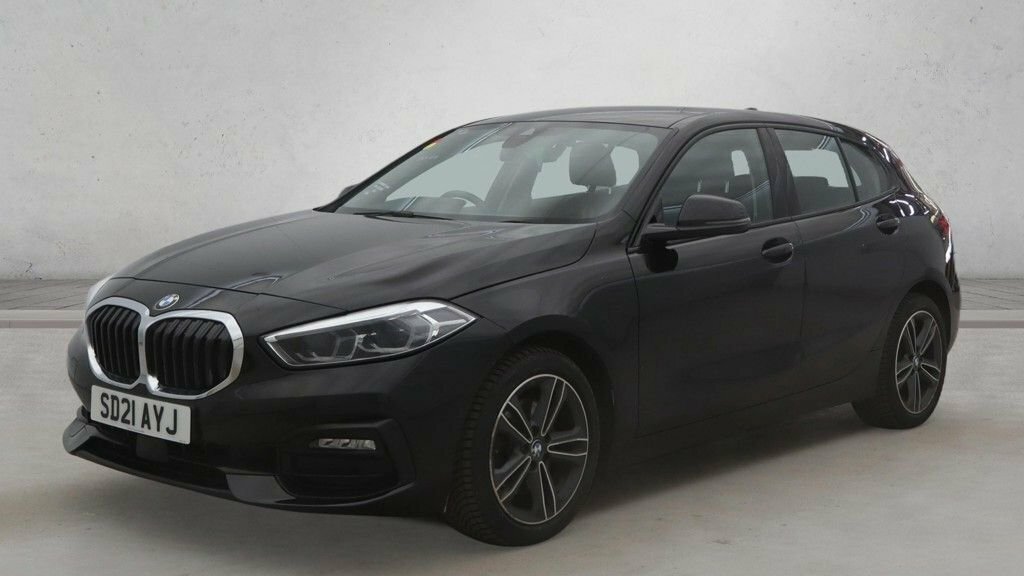 BMW 1 Series 2L Sport SD21AYJ Black #4