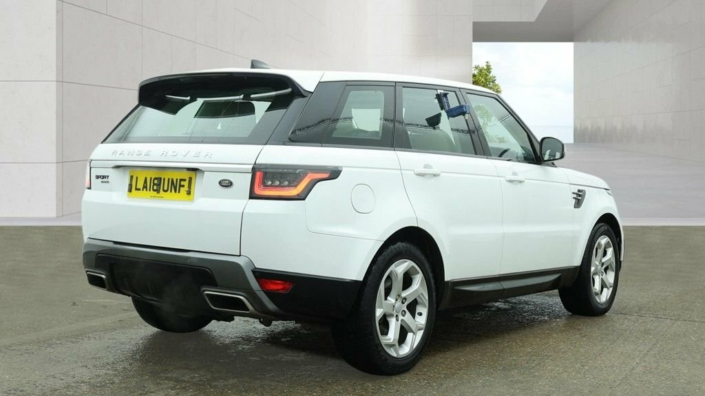 Land Rover Range Rover Sport 3L Hse LA18UNF White #2