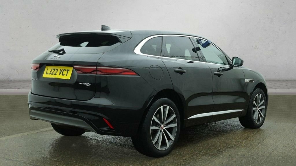 Jaguar F-Pace 2L R-dynamic S LJ22VCT Black #2