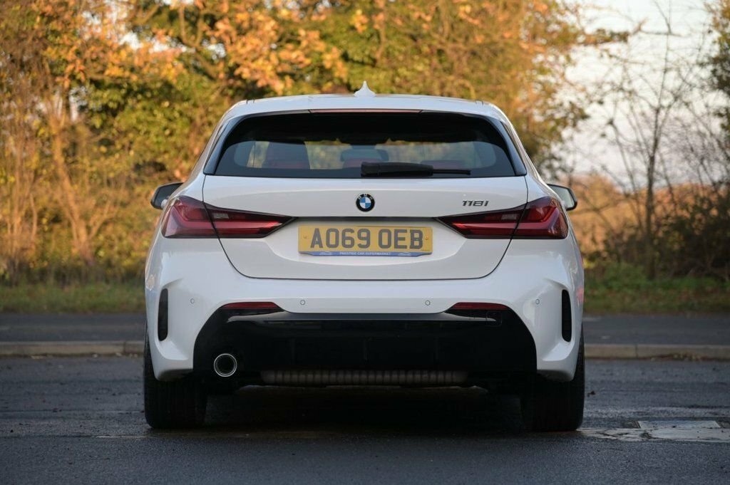 BMW 1 Series 1.5L M Sport AO69OEB White #5