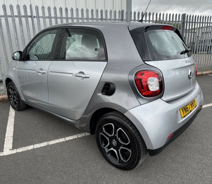 Smart Forfour Hatchback 1.0 Prime Premium 2017 YN67RRY Grey #4