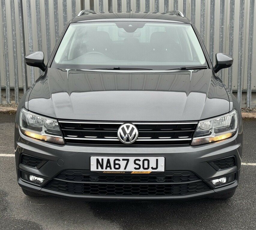 Volkswagen Tiguan Suv 2.0 Tdi Se 2017 NA67SOJ Grey #3