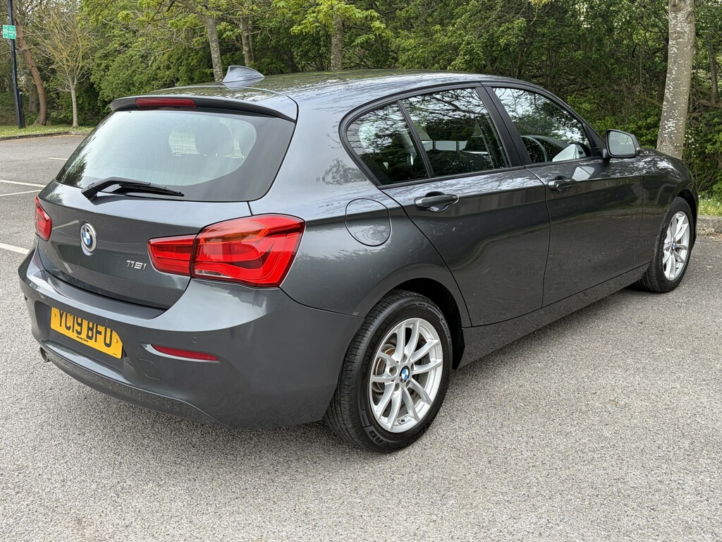 BMW 1 Series Hatchback 1.5 118I Se Business 2019 YC19BFU Grey #6