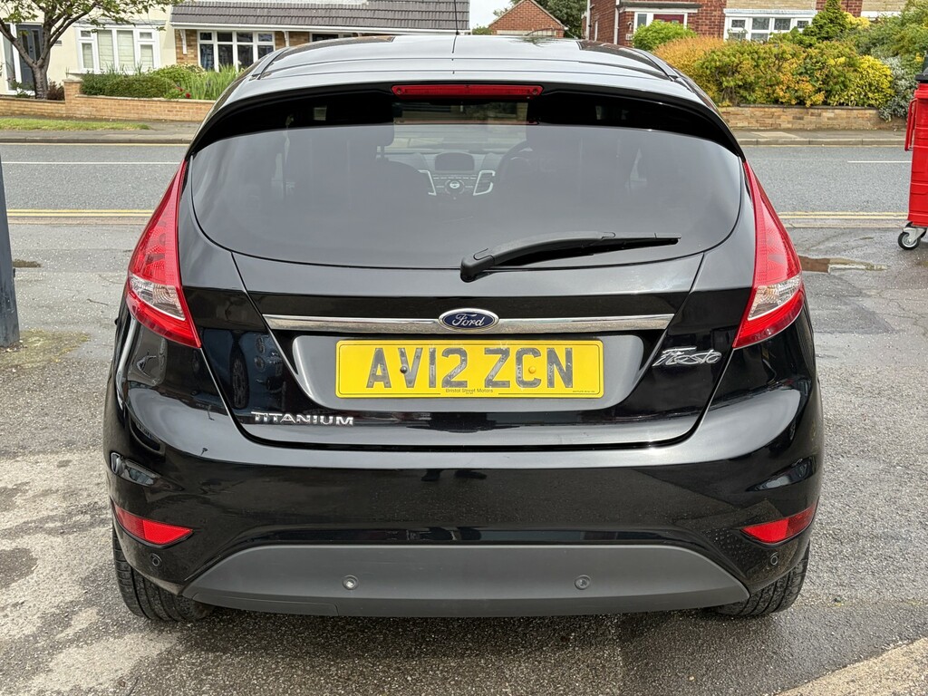 Ford Fiesta Hatchback 1.4 Titanium 2012 AV12ZCN Black #5