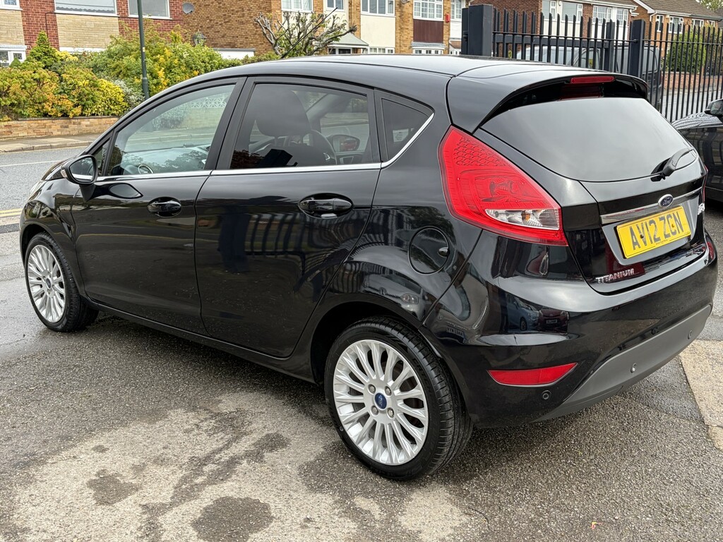 Ford Fiesta Hatchback 1.4 Titanium 2012 AV12ZCN Black #4