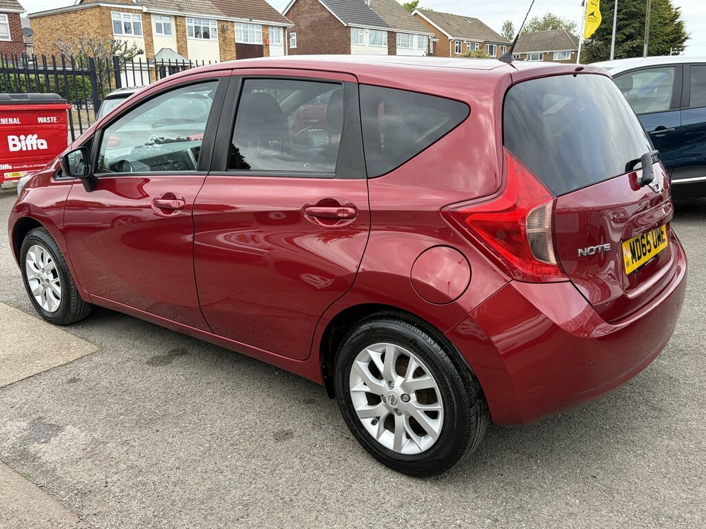 Nissan Note Hatchback 1.2 Acenta Premium 2015 MD65UME Red #4