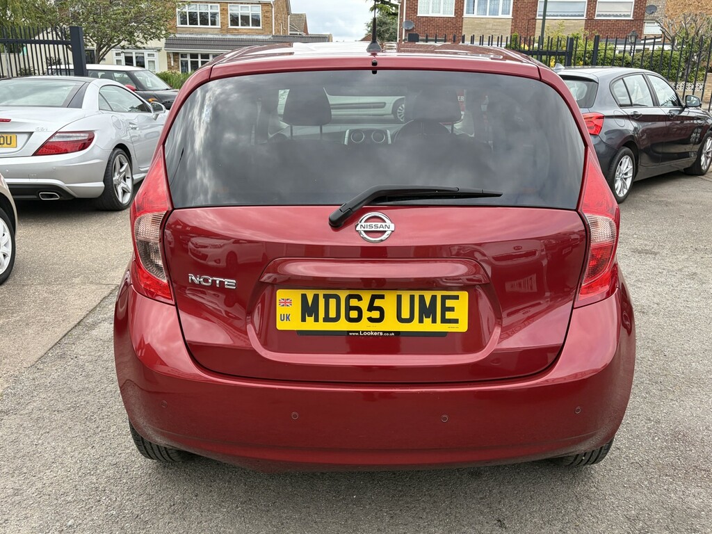 Nissan Note Hatchback 1.2 Acenta Premium 2015 MD65UME Red #5