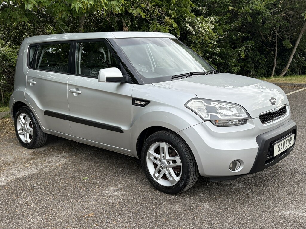Kia Soul Suv 1.6 Crdi 2 2011 Silver #3