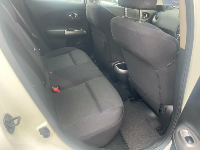 Nissan Juke 1.6 Acenta Suv Euro 5 S S 117 White #6