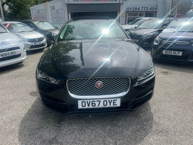 Jaguar XE 2.0D Portfolio Saloon Awd Euro 6 OV67OYE Black #3