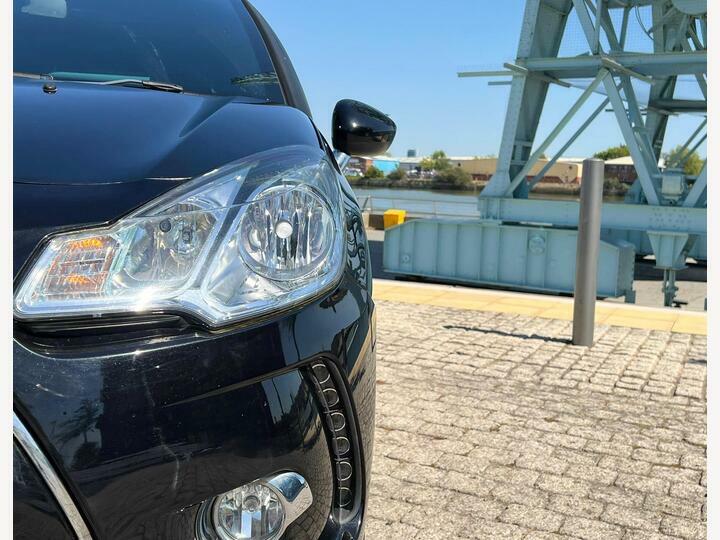 Citroen DS3 1.6 Vti Dstyle Euro 5 Black #4