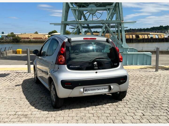 Peugeot 107 1.0 12V Active 2 Tronic Euro 5 Silver #5