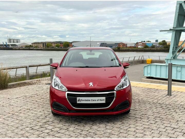 Peugeot 208 1.2 Puretech Active Etg Euro 6 Ss LN17HYZ Red #2