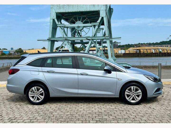 Vauxhall Astra 1.0I Ecoflex Tech Line Tourer Euro 6 VU17GXV Silver #3