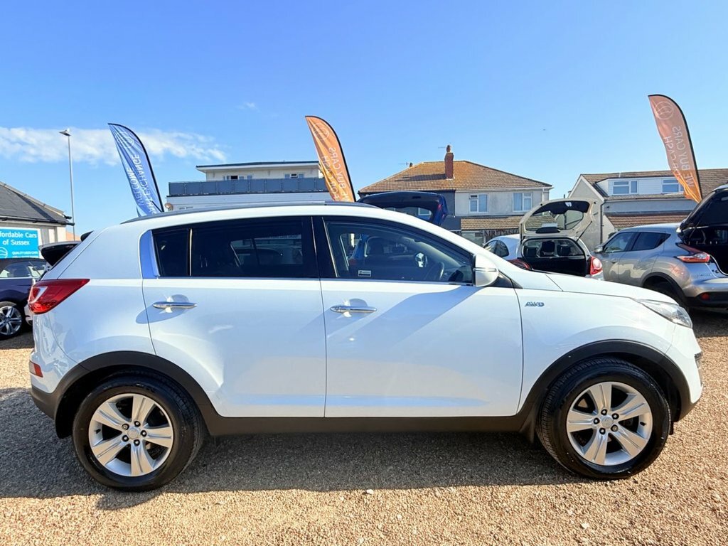 Kia Sportage 2L Kx-2 White #2