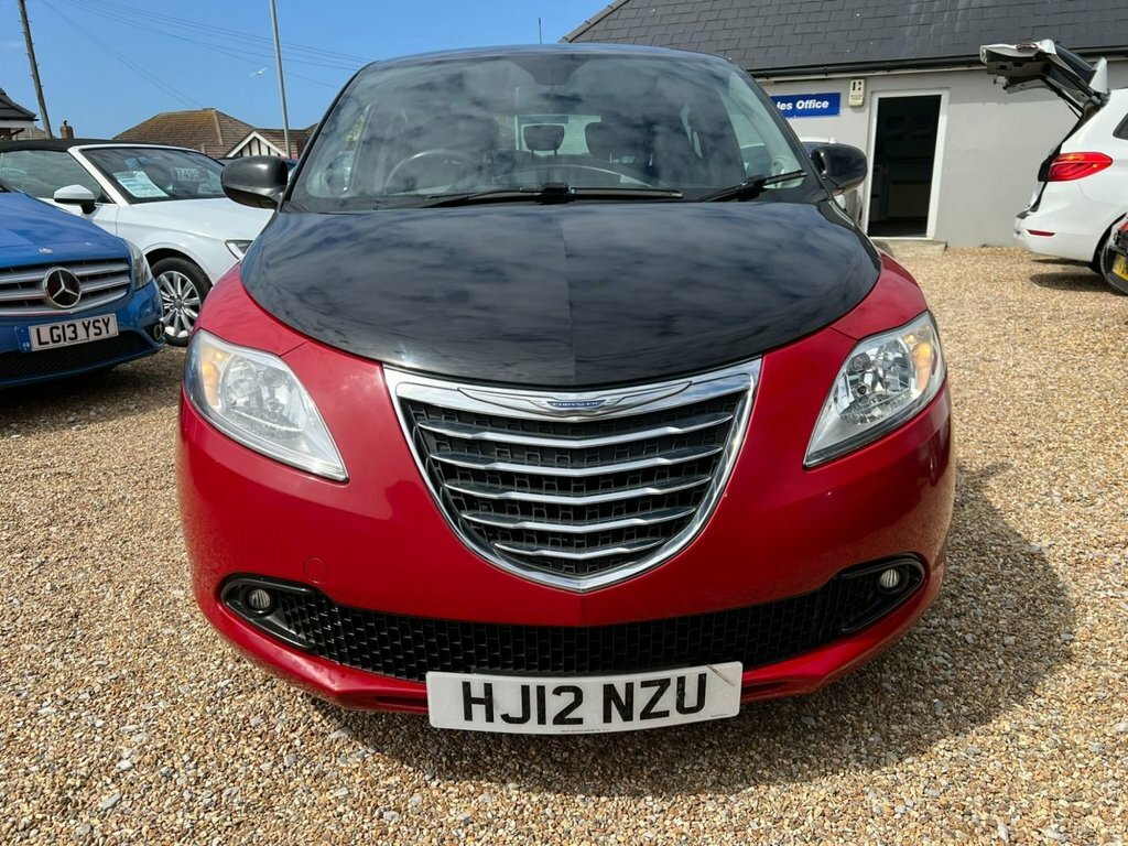 Chrysler Ypsilon Se White #13