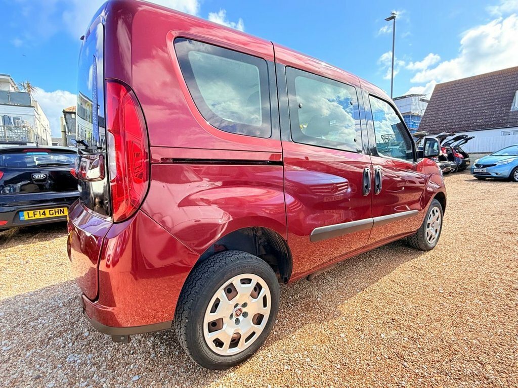 Fiat Doblo 1.4L Easy Red #2