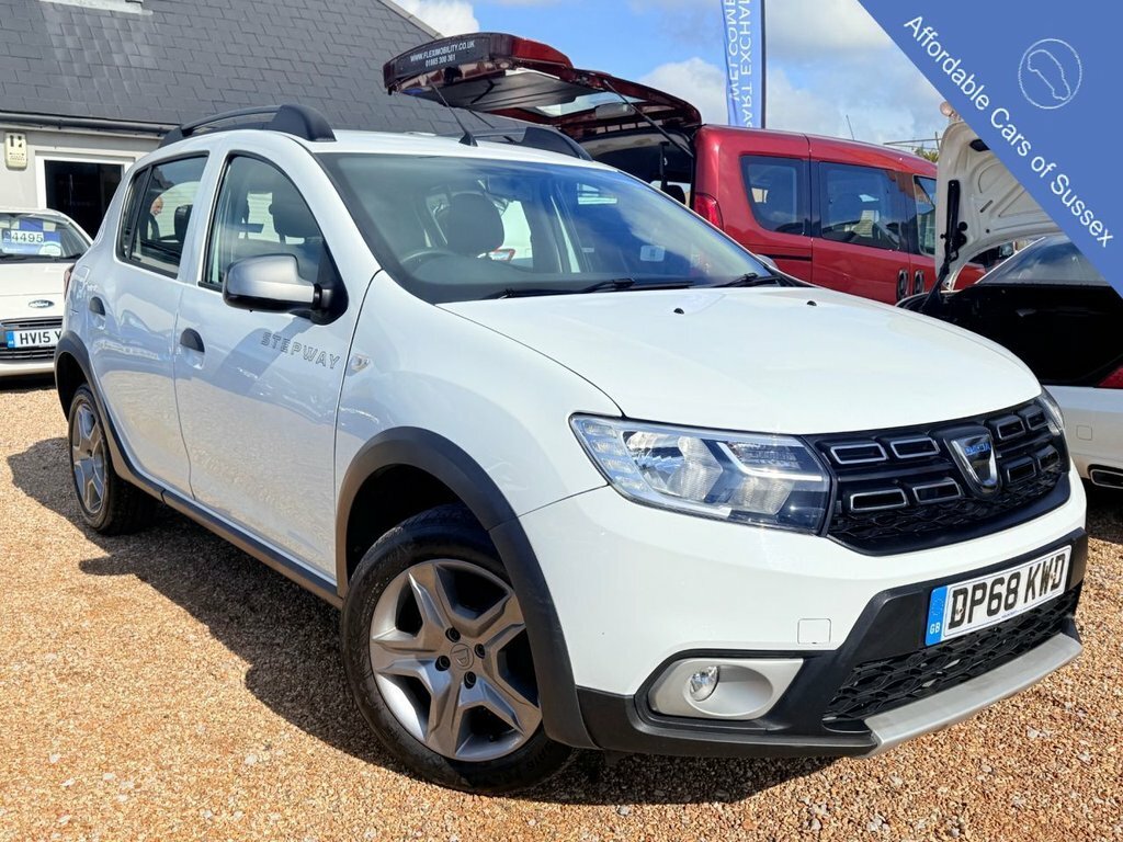 Dacia Sandero Stepway Hatchback White