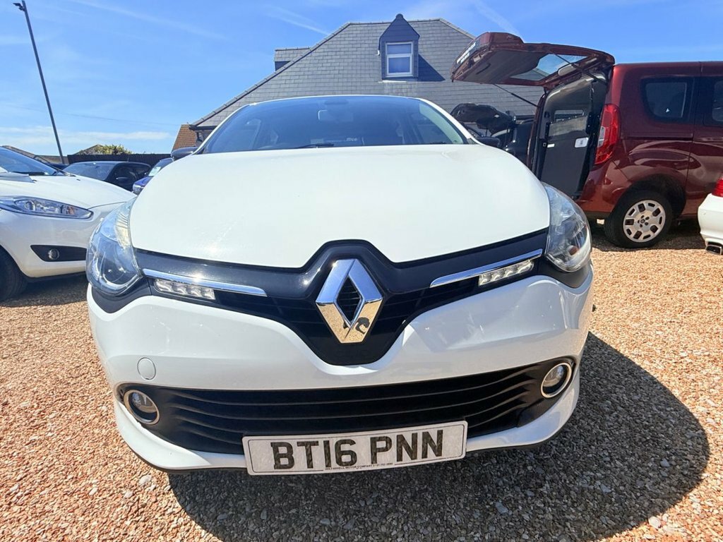 Renault Clio Hatchback BT16PNN White #6
