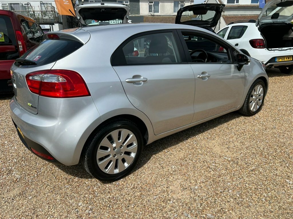 Kia RIO 1L 2 Silver #5