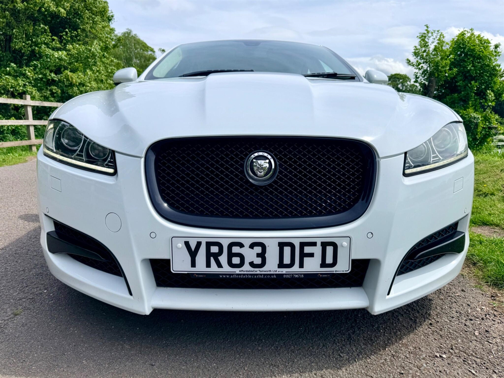 Jaguar XF 3.0D S V6 Portfolio Euro 5 Ss YR63DFD White #5