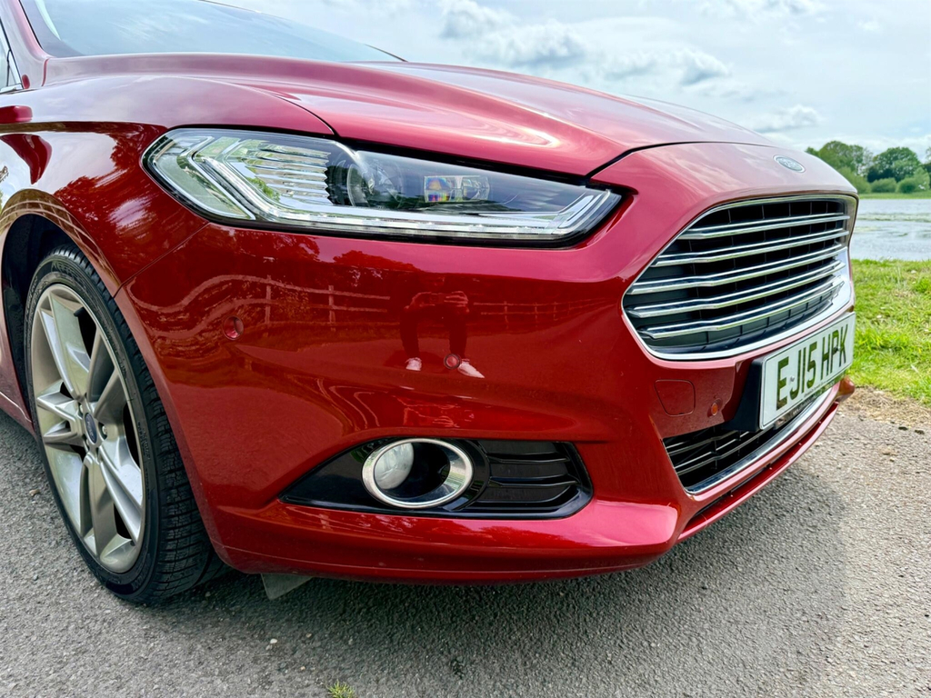 Ford Mondeo 2.0 Tdci Titanium Euro 6 Ss Red #3
