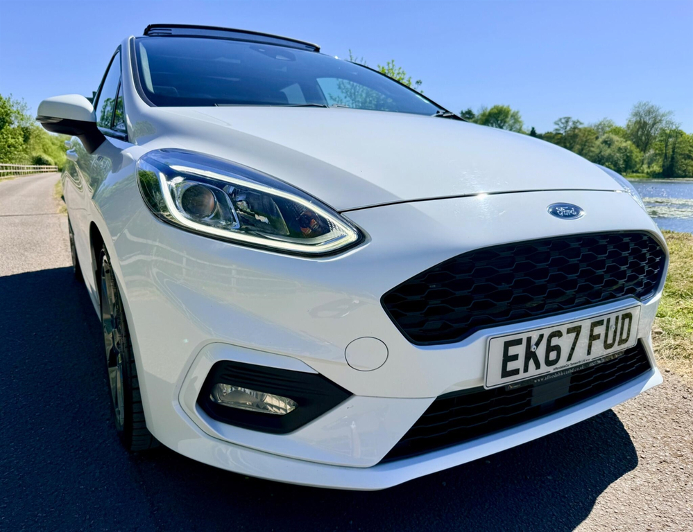 Ford Fiesta 1.0T Ecoboost St-line X Euro 6 Ss EK67FUD White #2