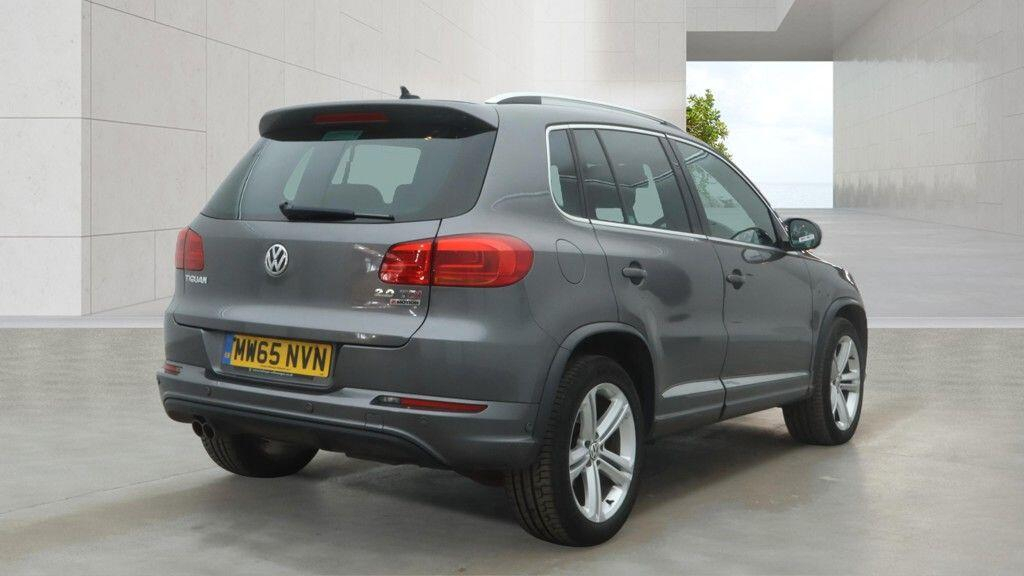 Volkswagen Tiguan 2.0 Tdi Bluemotion Tech R-line Edition Dsg 4Wd Eur MW65NVN Grey #4