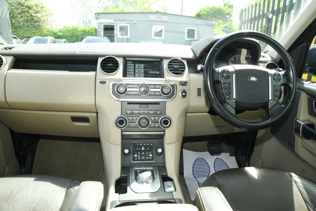 Land Rover Discovery 3.0 Sdv6 Xs Black #38