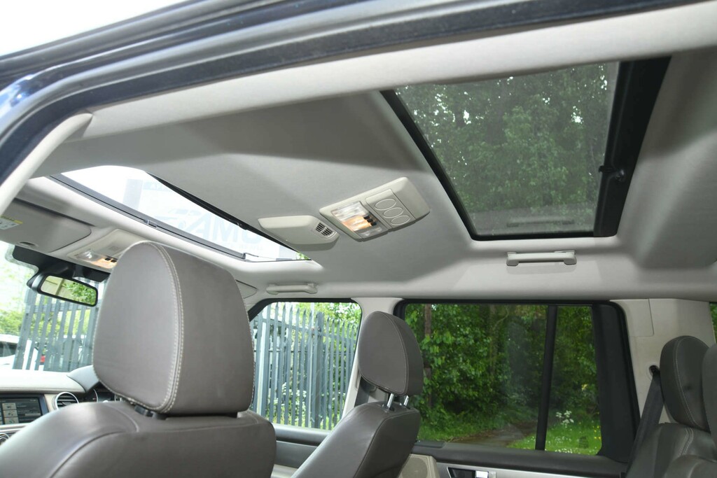 Land Rover Discovery 3.0 Sdv6 Xs Black #11