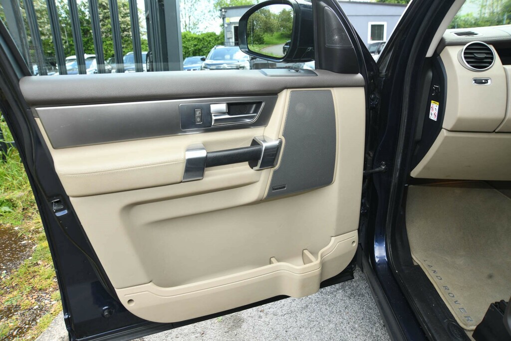 Land Rover Discovery 3.0 Sdv6 Xs Black #36