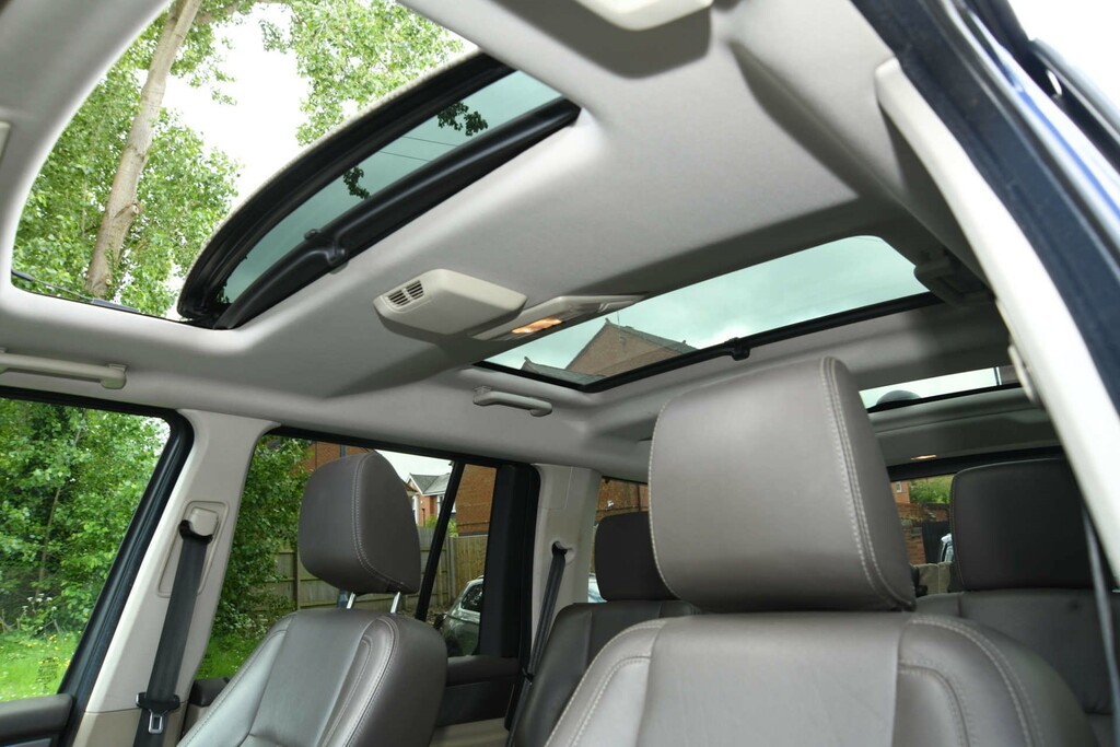 Land Rover Discovery 3.0 Sdv6 Xs Black #29