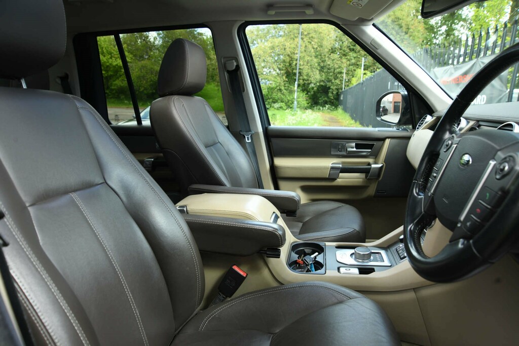 Land Rover Discovery 3.0 Sdv6 Xs Black #13