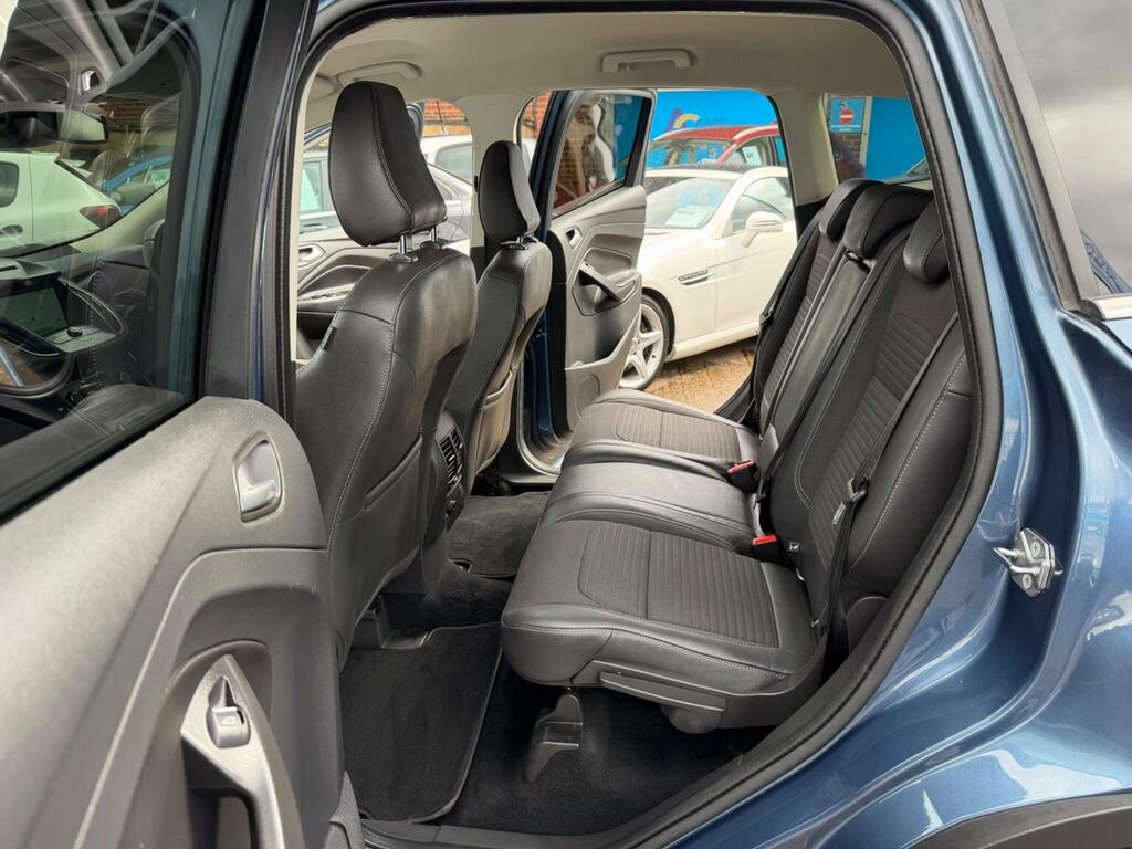Ford Kuga Suv 1.5 Tdci Titanium Euro 6 Ss 201868 HX68LFR Blue #5